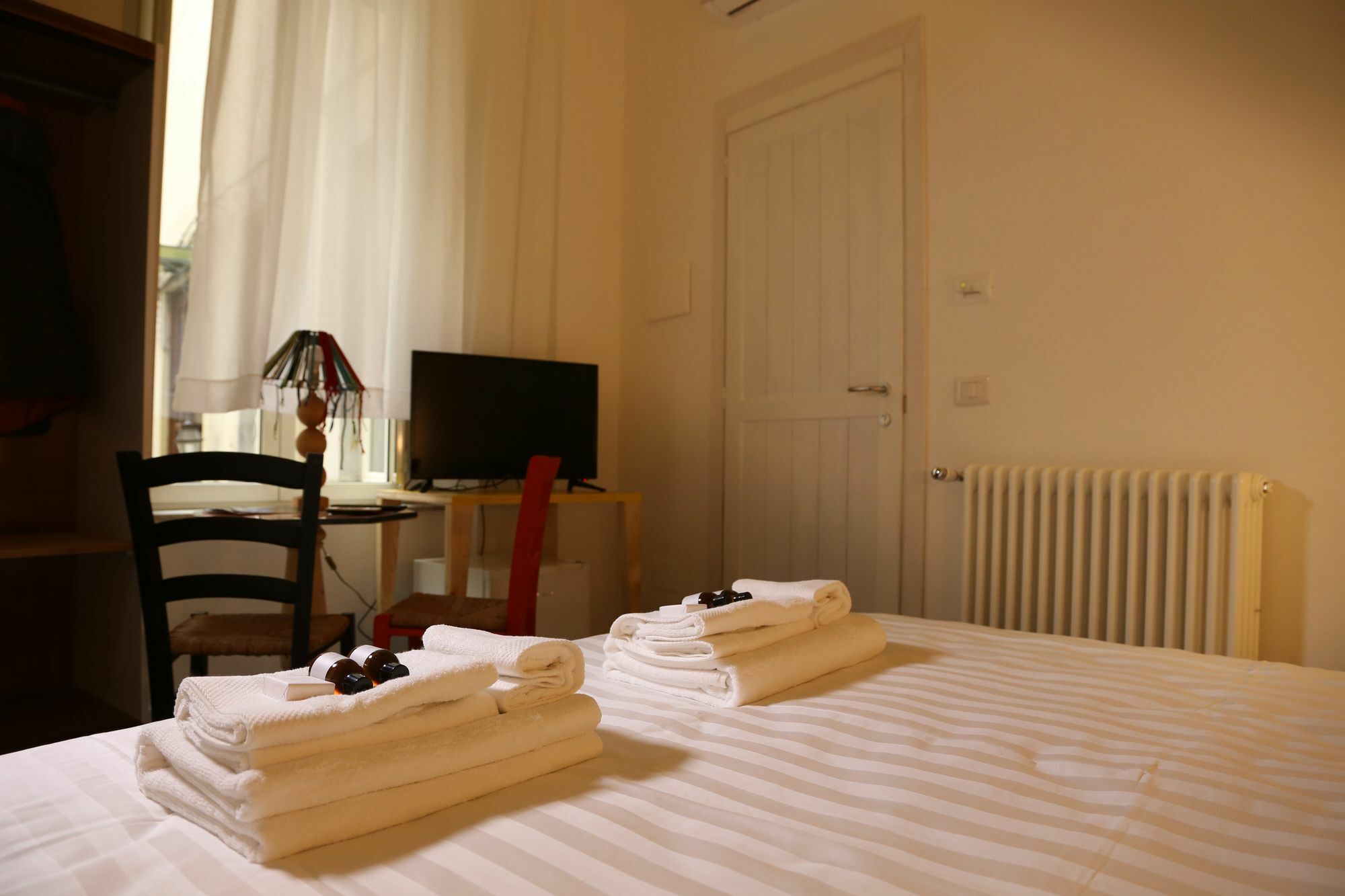 Ambaraba Hotel Napels